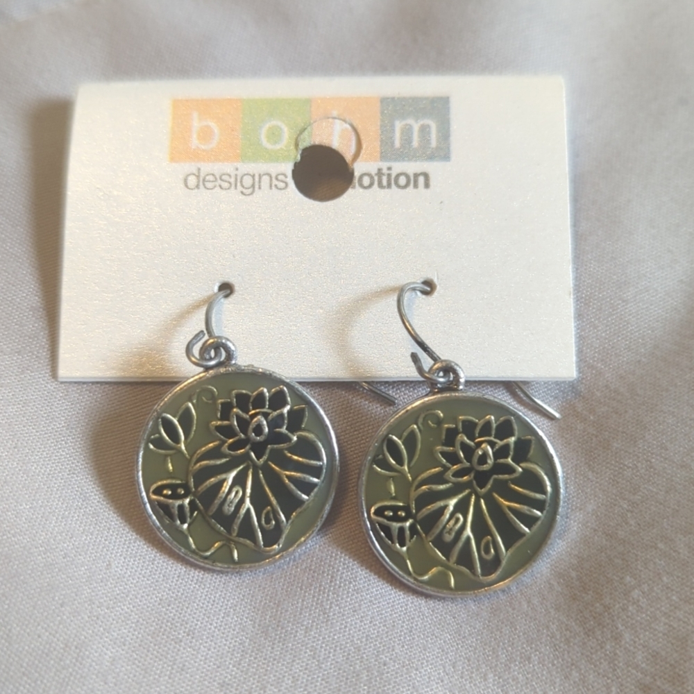 ❇️ bohm • round earrings with flower design